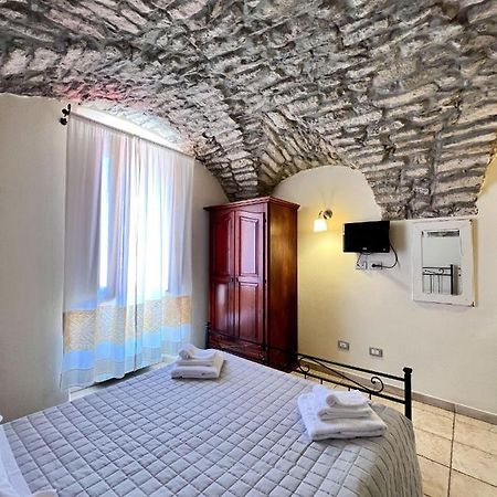 La Vecchia Torre Hotel Bosa Luaran gambar