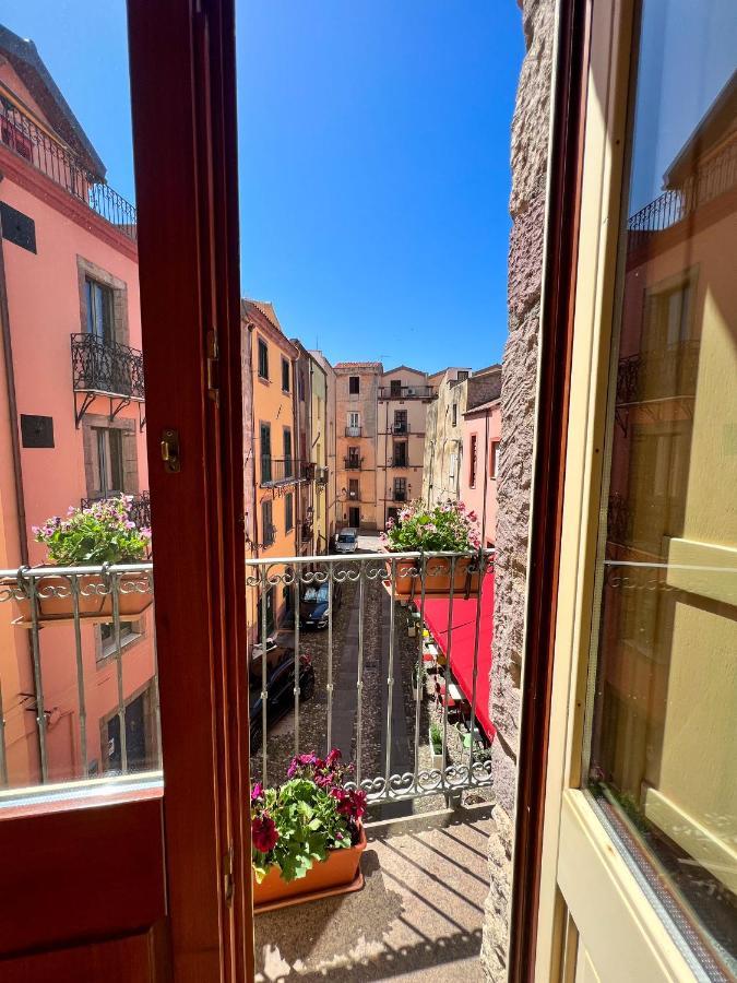 La Vecchia Torre Hotel Bosa Bilik gambar